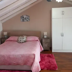 Billy House , Acireale Italia