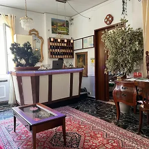 Souvenir Maya Hotel