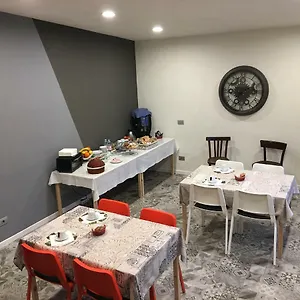 Bb Masotte , Sommacampagna Italia
